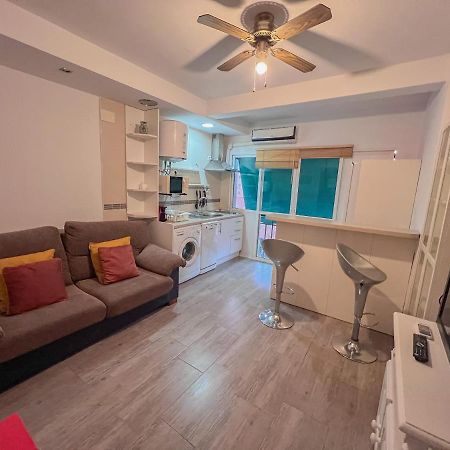Bonito Apartamento Cerca Del Puerto Màlaga Exteriér fotografie